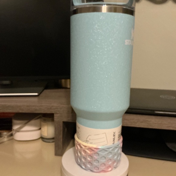 STANLEY POWDER BLUE CRUSH NEW - Picture 4 of 7